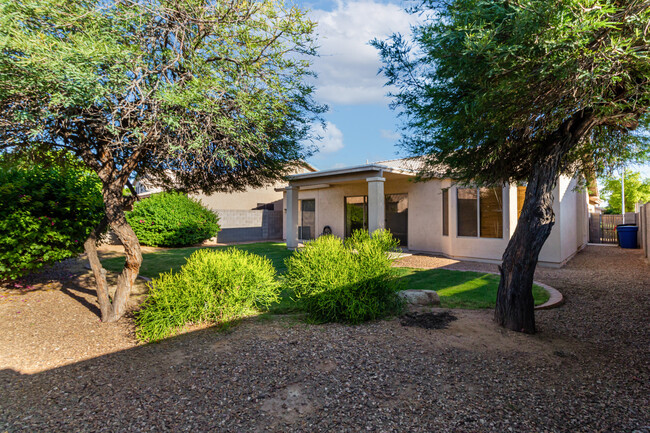 2132 W Dublin Ln in Chandler, AZ - Foto de edificio - Building Photo