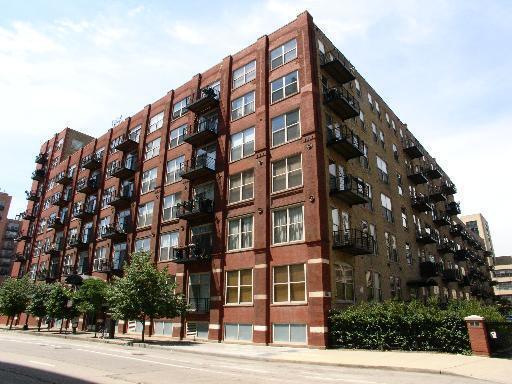 420 S Clinton St, Unit 703 in Chicago, IL - Building Photo