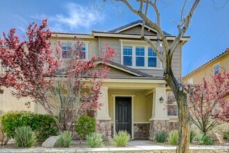 3207 Color Collage Walk in Las Vegas, NV - Building Photo - Building Photo