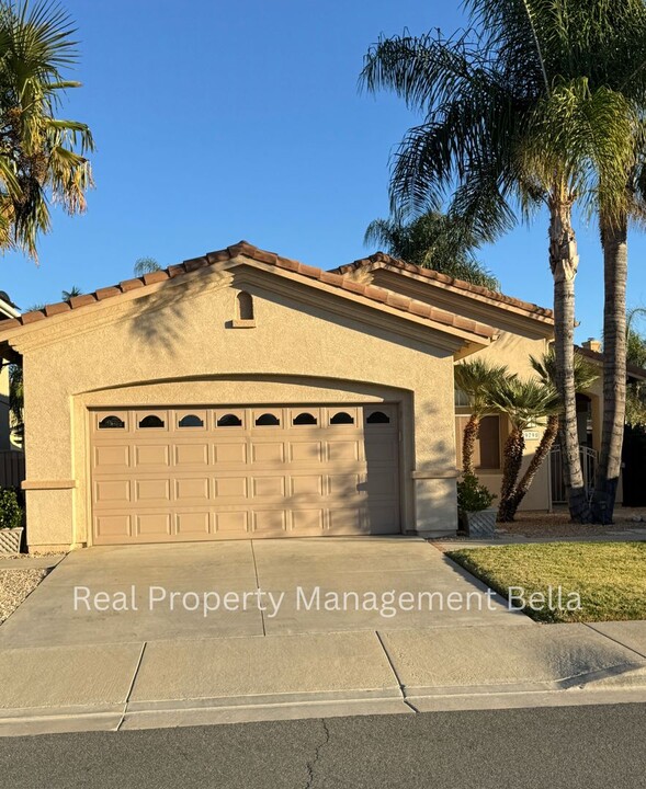 29790 Painted Desert Dr in Menifee, CA - Building Photo