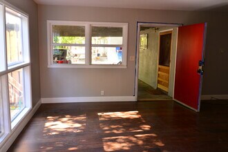 20 Pleasant Valley Dr, Unit 20 in Walnut Creek, CA - Building Photo - Building Photo