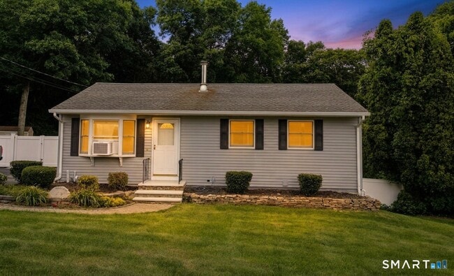 property at 90 Nantucket Dr