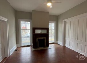 320 E 31st St in Savannah, GA - Building Photo - Building Photo