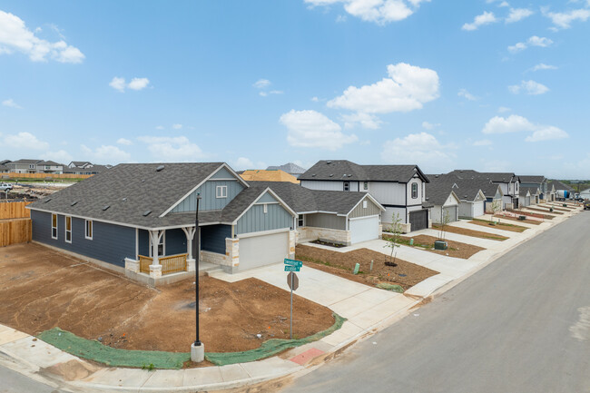 Creekside Terrace in New Braunfels, TX - Foto de edificio - Building Photo