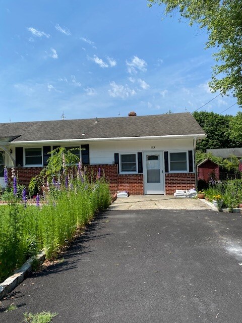 113 Malone Ave in Chestertown, MD - Building Photo - Building Photo