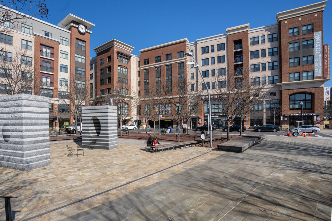 Penrose Apartments in Arlington, VA - Foto de edificio