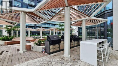 138 Downes St in Toronto, ON - Building Photo - Building Photo