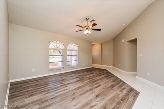 8352 Bounty Rd in Ft. Myers, FL - Building Photo - Building Photo