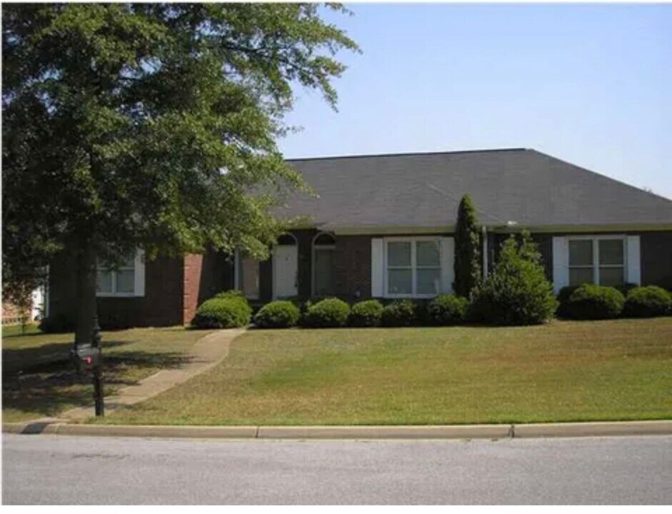 5921 Bradford Ln in Tuscaloosa, AL - Building Photo