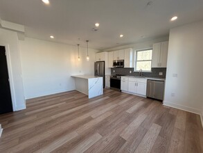 2901 Cecil B. Moore Ave in Philadelphia, PA - Building Photo - Building Photo