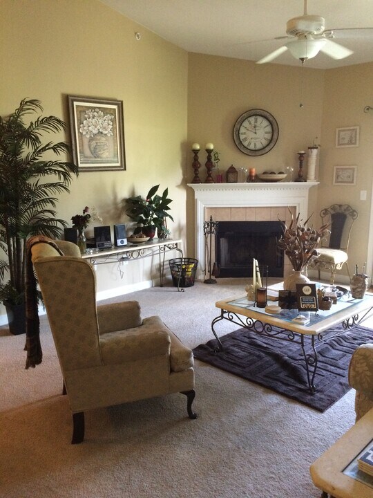 17023 Doe Valley Ct in Cornelius, NC - Building Photo