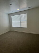 2360 E Capone Ln in Saint George, UT - Building Photo - Building Photo