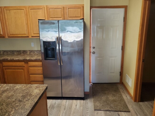 603 3rd Ave in Coralville, IA - Foto de edificio - Building Photo