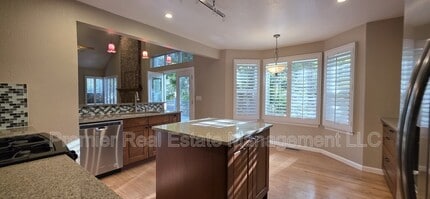 572 W Jamison Pl in Littleton, CO - Building Photo - Building Photo