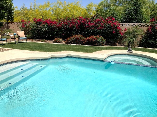 7352 E Valley Vista Dr in Scottsdale, AZ - Building Photo - Building Photo