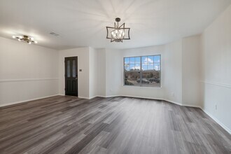 7411 Tom Kite Ct in San Antonio, TX - Building Photo - Building Photo