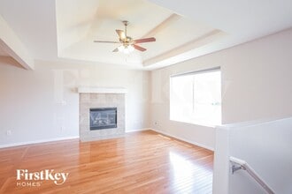 11512 N Windsor Ave in Kansas City, MO - Foto de edificio - Building Photo