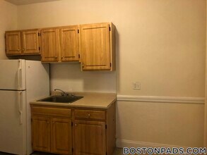 131 Washington St, Unit 1 in Boston, MA - Building Photo - Building Photo
