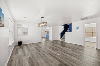 322 Remington Harbor Ct in Houston, TX - Foto de edificio - Building Photo