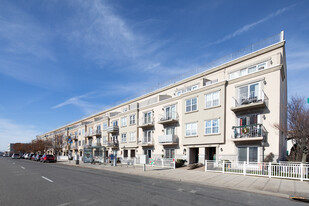 Ocean Colony at Rockaway Park in Rockaway Park, NY - Building Photo