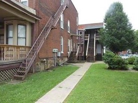 731 Grace St Apartamentos