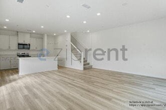 8554 Midway Ln in Chino, CA - Building Photo - Building Photo