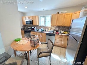 149 North St in Somerville, MA - Foto de edificio - Building Photo