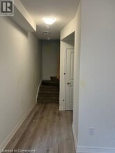 17 Dryden Ln in Hamilton, ON - Building Photo - Building Photo