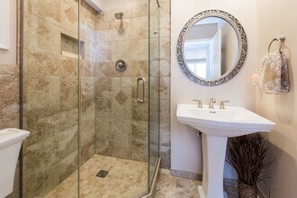 461 Middlesex Ct in Buffalo Grove, IL - Building Photo - Building Photo