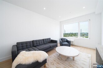 3309 Liberty Ave, Unit 203 in North Bergen, NJ - Building Photo - Building Photo