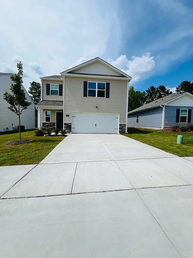 property at 246 Palm Dr