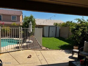 17219 W Hilton Ave in Goodyear, AZ - Building Photo - Building Photo