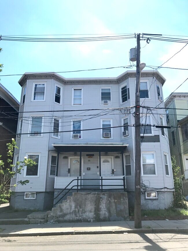 643 Beach St Apartments and Nearby Revere Apartments For Rent Revere, MA