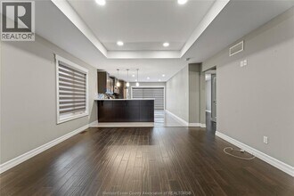 11948 Thistledown Ave in Windsor, ON - Building Photo - Building Photo