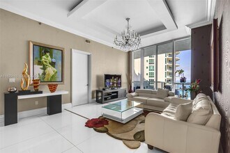 16001 Collins Ave, Unit 3203 in North Miami Beach, FL - Building Photo - Building Photo