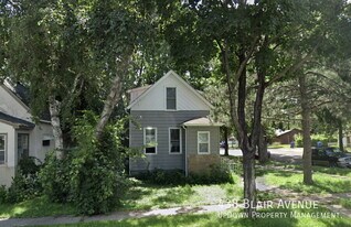 438 Blair Ave in St. Paul, MN - Building Photo