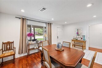 10508 Cromwell Dr in Dallas, TX - Building Photo - Building Photo