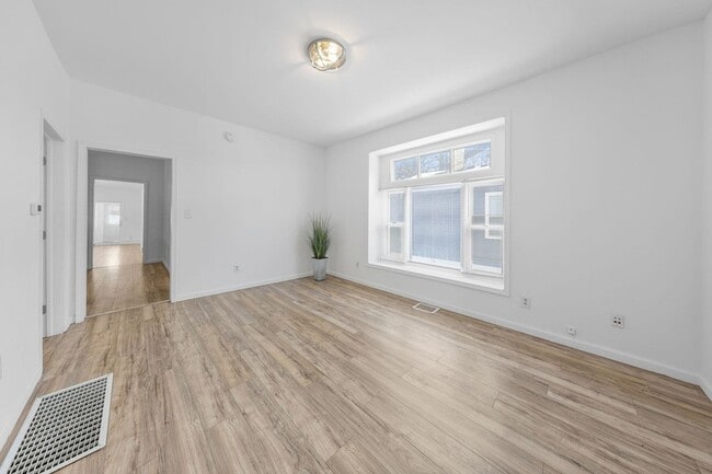 820 Brown St in Valparaiso, IN - Foto de edificio - Building Photo