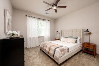 River Ridge in Indianapolis, IN - Foto de edificio - Interior Photo