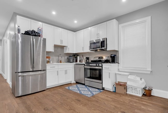 68 Harvest St, Unit 1