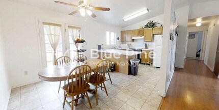 1951 La Rain Ct in Idaho Falls, ID - Building Photo - Building Photo