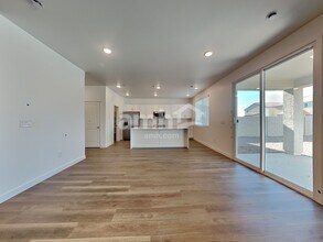 9744 W Parkway Dr in Tolleson, AZ - Building Photo - Building Photo