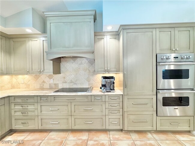 property at 4083 Belair Ln