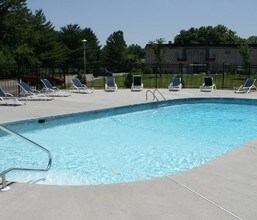 Glen Arbor Apartments in St. Louis, MO - Building Photo - Building Photo