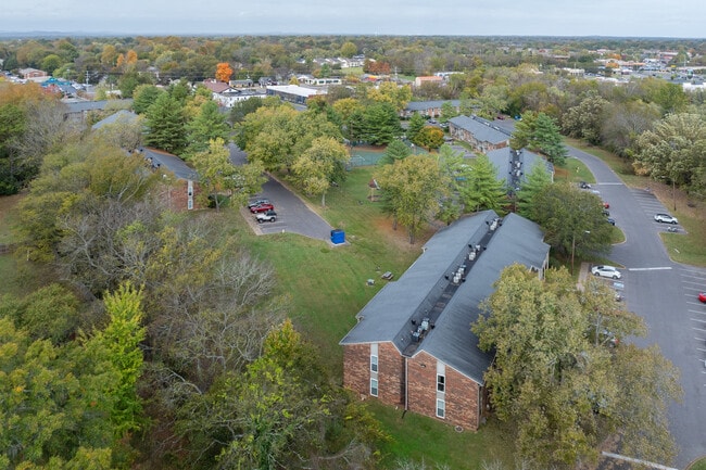 Kingwood in Murfreesboro, TN - Foto de edificio - Building Photo