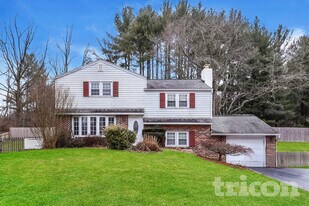 1526 Telegraph Rd in West Chester, PA - Building Photo