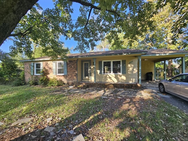 property at 1112 Cagle Ct
