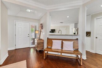 1711 Starling Dr in Sarasota, FL - Building Photo - Building Photo