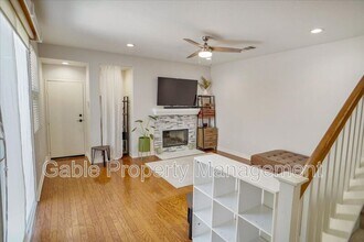 27448 Coldwater Dr in Valencia, CA - Building Photo - Building Photo