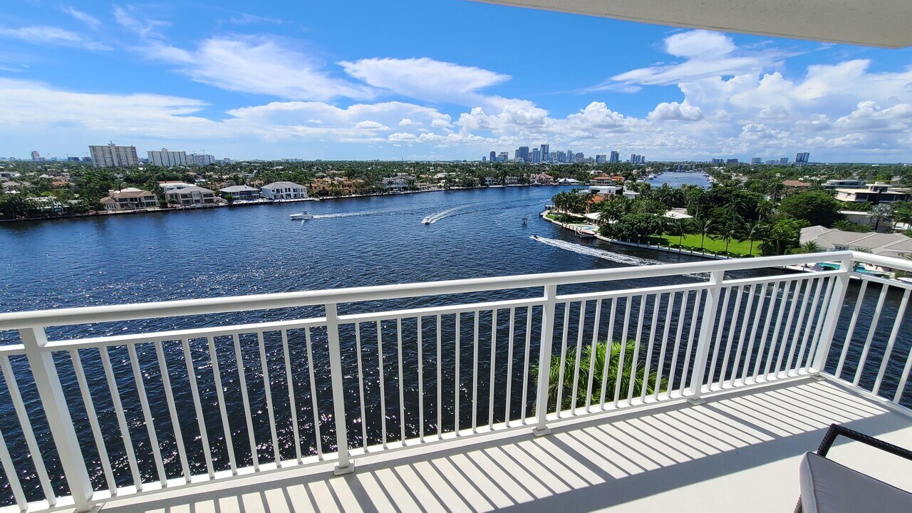 511 Bayshore Dr in Fort Lauderdale, FL - Building Photo